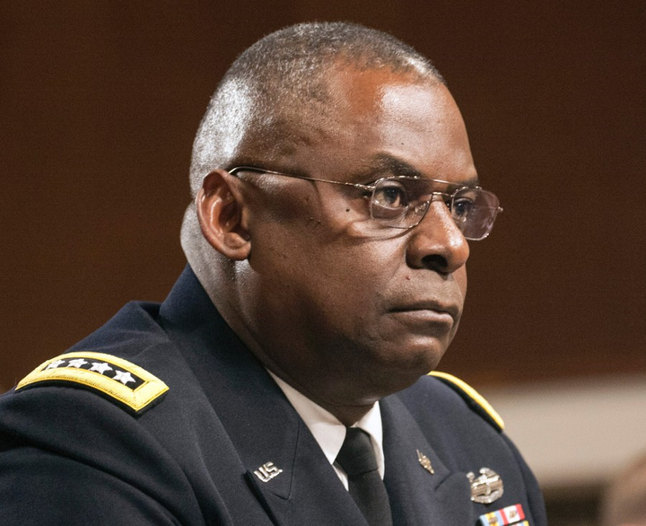 Đề cử Bộ trưởng Quốc phòng Mỹ của Biden vấp phải chỉ trích từ phe Dân chủ - 1