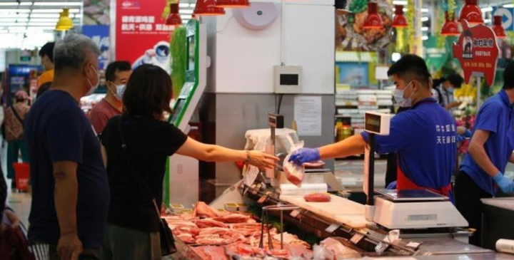 CPI của Trung Quốc lần đầu tiên tăng trưởng âm sau 11 năm - 1