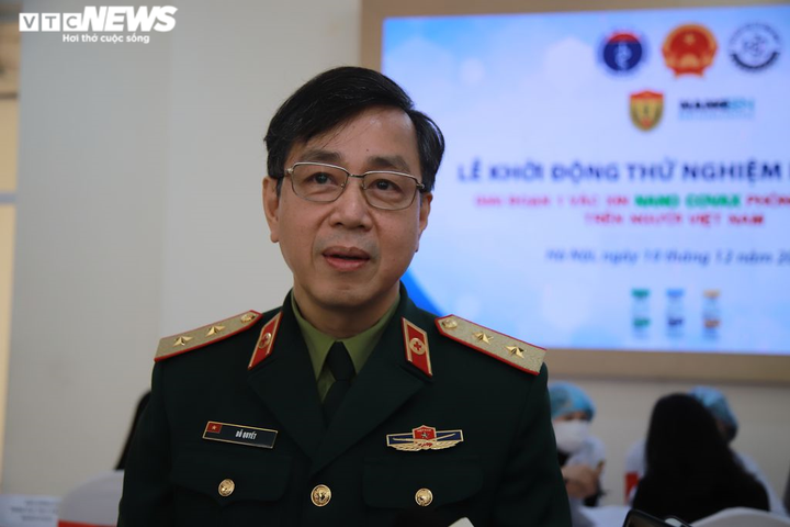 Ảnh: Nhiều người tình nguyện đăng ký tiêm thử nghiệm vaccine COVID-19 Việt Nam - 10