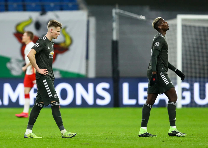 BLV Quang Huy: Man Utd bị loại xứng đáng, có thể thay tướng trong tháng này - 1