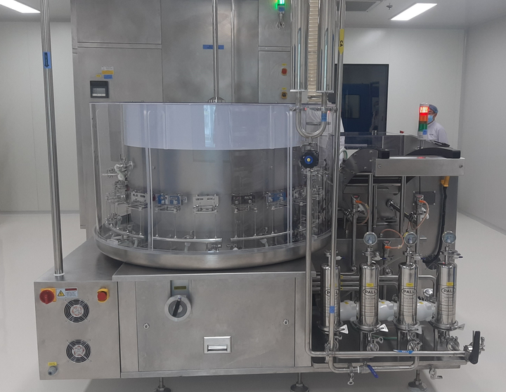 Ảnh: Dây chuyền sản xuất vaccine COVID-19 đầu tiên của Việt Nam - 2