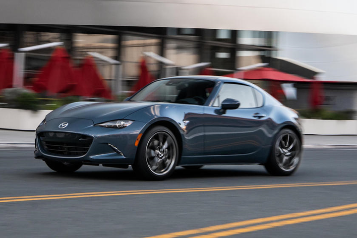 MX-5 Miata, xe thể thao mui trần 'ăn' khách nhất thế giới phiên bản 2021 - 3