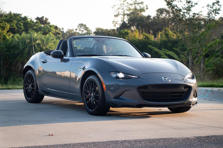MX-5 Miata, xe thể thao mui trần 'ăn' khách nhất thế giới phiên bản 2021 - 2