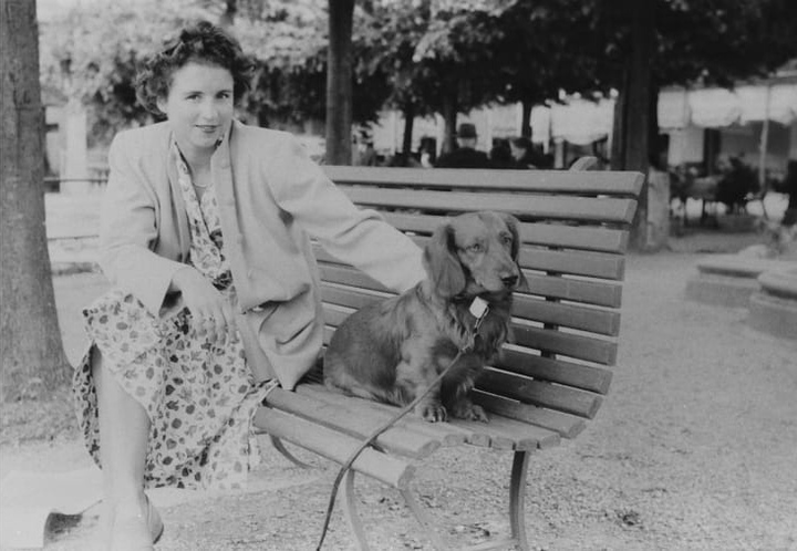 Dân mạng thế giới lao vào tìm kiếm cô gái trong cuộn phim 70 năm trước - 1