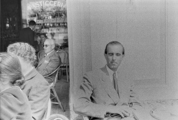 Dân mạng thế giới lao vào tìm kiếm cô gái trong cuộn phim 70 năm trước - 6