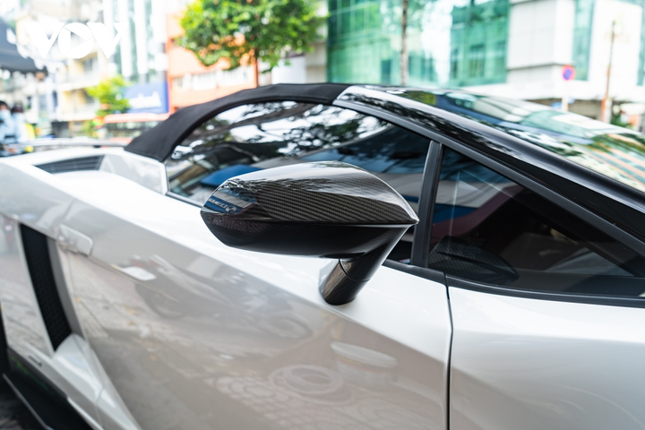 Ngắm Lamborghini Gallardo LP570-4 Performante Spyder độc nhất Việt Nam - 8