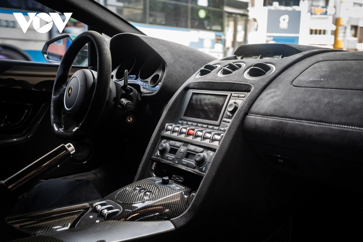 Ngắm Lamborghini Gallardo LP570-4 Performante Spyder độc nhất Việt Nam - 14