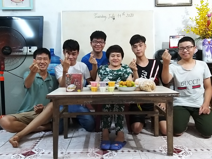 Cô giáo bị ảnh hưởng chất độc da cam và hành trình truyền lửa đam mê tiếng Anh - 4