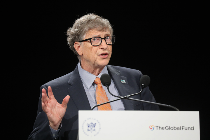 Bill Gates: Mỹ vẫn có nguy cơ tái bùng phát dịch COVID-19 vào đầu năm 2022 - 1