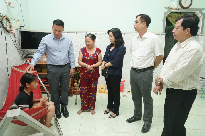 Nữ sinh bị đánh sau va chạm giao thông ở Tây Ninh: Công an huyện báo cáo gì? - 2