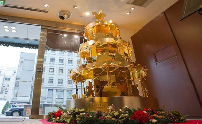 Giáng sinh 2020: Mãn nhãn những cây thông Noel bằng vàng xa xỉ - 6