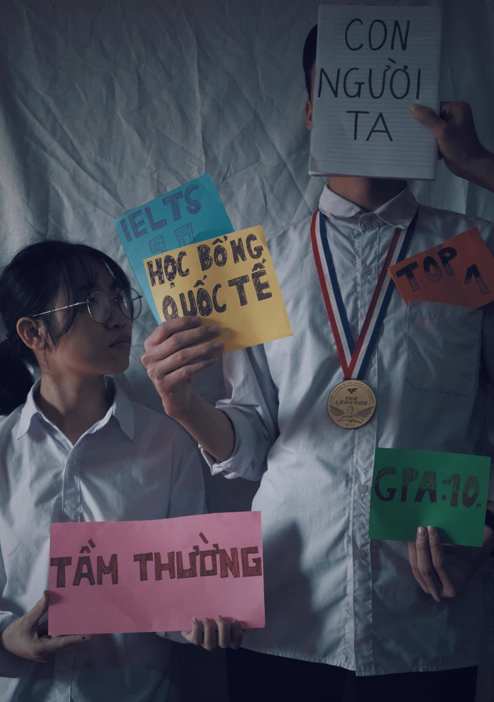 Bộ ảnh 'Nỗi sợ hãi mang tên cuối cấp' nhận sự đồng cảm của triệu học sinh - 2