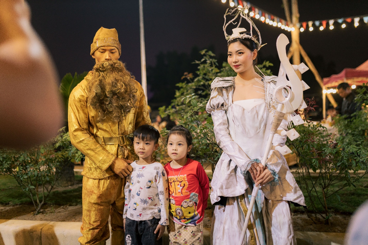 Đêm Giáng Sinh ấm áp với Lễ hội thắp sáng cây thông Noel tại Danko City - 10