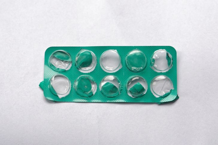 10 thứ phải vứt ngay ra khỏi túi xách của bạn - 3
