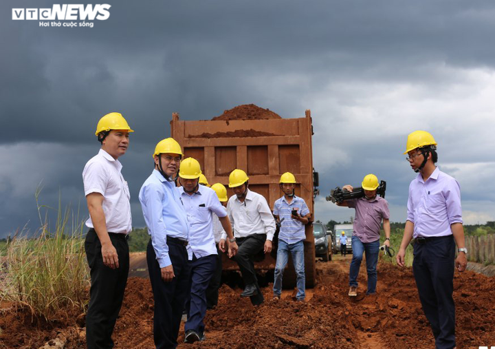 Sụt lún nhiều lần tại Khu công nghiệp Nhân Cơ: Lãnh đạo tỉnh Đắk Nông nói gì? - 2