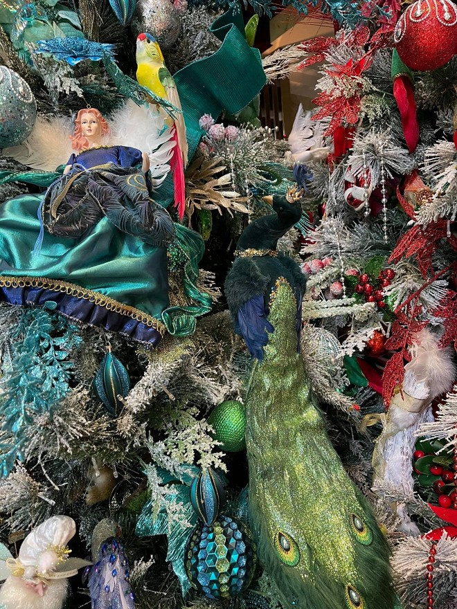 Biệt thự của Đàm Vĩnh Hưng đẹp lung linh mùa Giáng sinh 2020 - 9