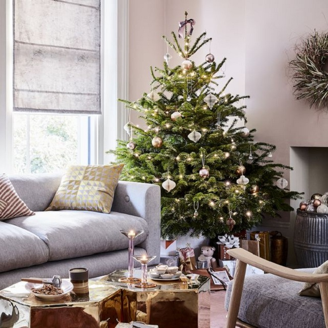 Mùa lễ hội cuối năm 2020: 9 ý tưởng trang trí nhà Giáng sinh ấn tượng - 1