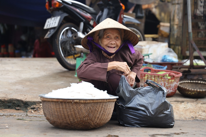 Cụ Tèo 87 tuổi - huyền thoại kẹo ú cuối cùng của Buôn Hồ - 2