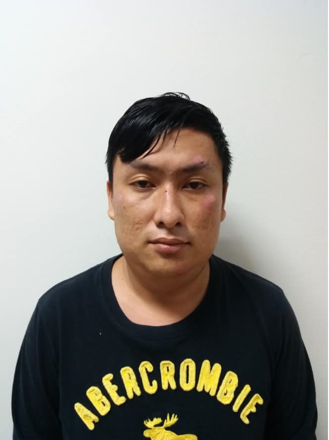 Mâu thuẫn việc đi nhầm đường, 2 tài xế 'ngáo đá' xô xát khiến một người chết - 1