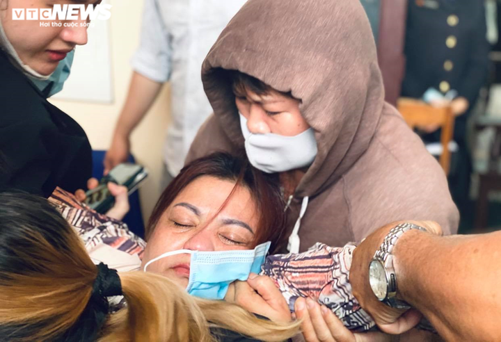 Nữ tiếp viên hàng không bị xe Mercedes tông: Bản án tòa đưa ra quá nhẹ - 2