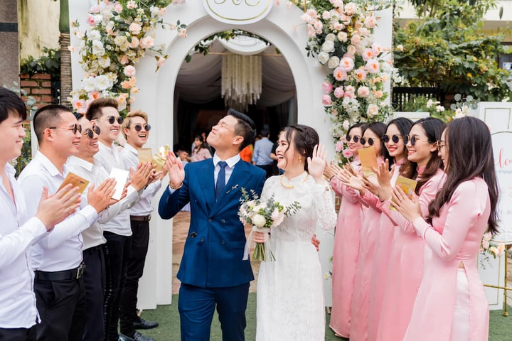 Ngắm nhan sắc vợ sắp cưới của 'báu vật nhà bầu Đức' - 8