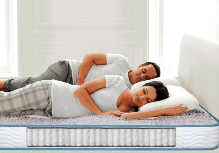 Giấc ngủ chập chờn và giải pháp từ nệm Rolled Pocket - 1