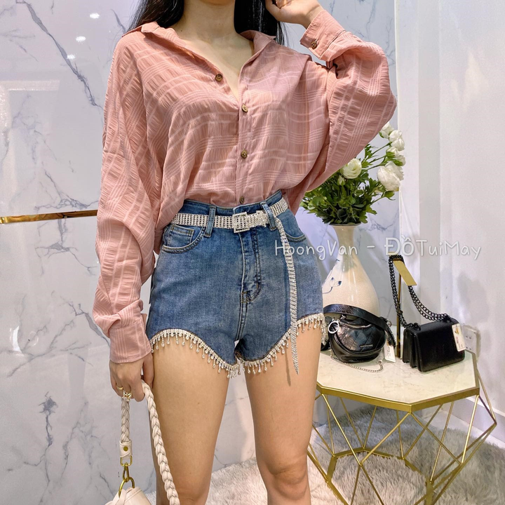 Hoong Vân Clothings tung BST mới cho các nàng đón Giáng Sinh - 2