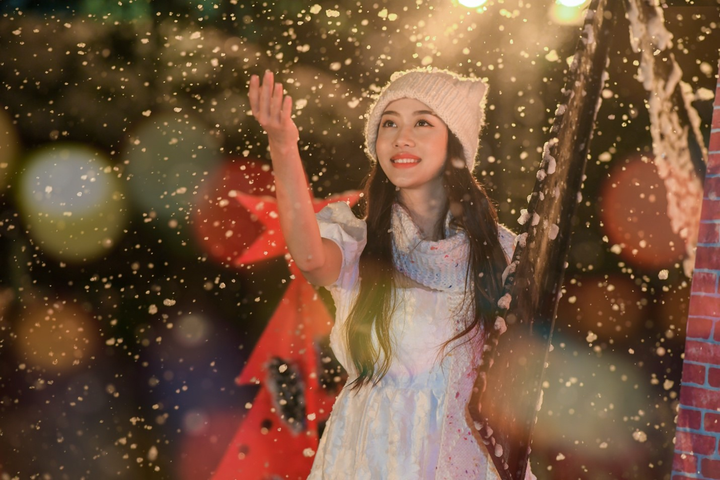 Giáng sinh tuyết trắng cùng búp măng Noel cao nhất Việt Nam tại Ecopark - 13