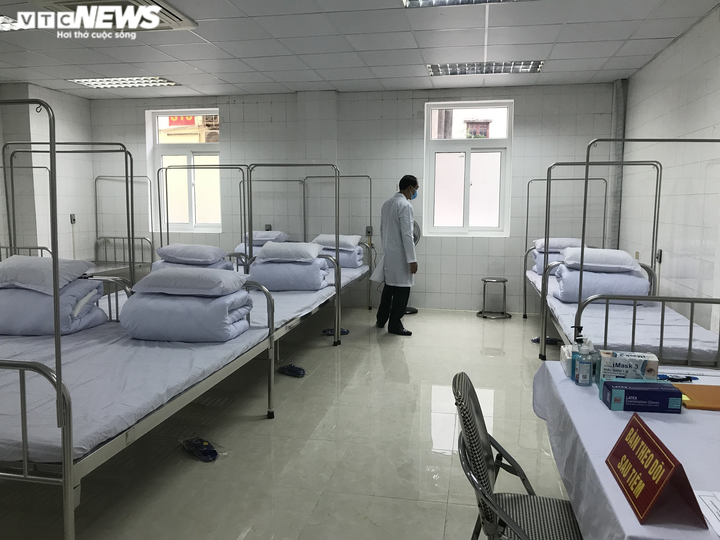 Hình ảnh ca tiêm thử nghiệm vaccine COVID-19 đầu tiên của Việt Nam - 8