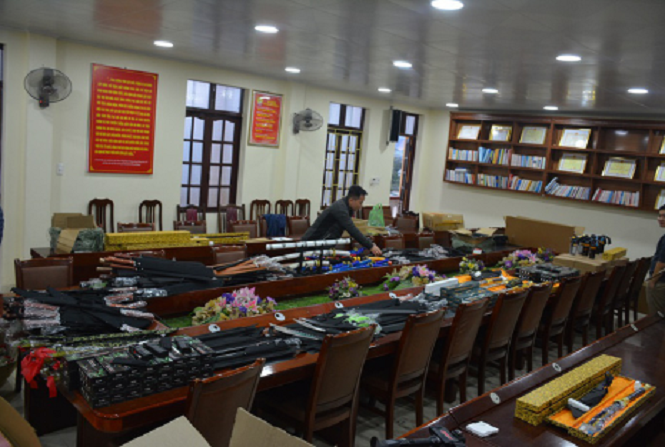 Quảng Ninh: Phát hiện tổng kho chuyên rao bán vũ khí trên mạng xã hội - 2