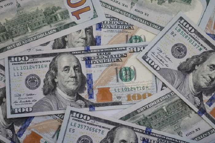 Tỷ giá USD hôm nay 18/12: USD lại lao dốc, xuống mức thấp kỷ lục - 1