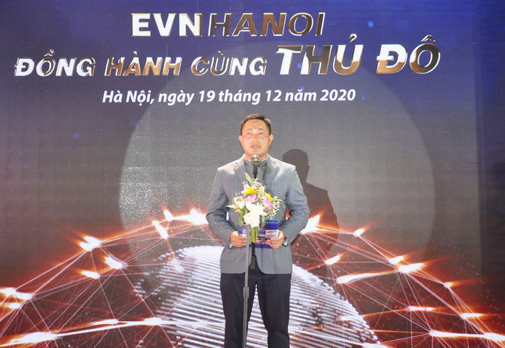 'Điện' với 'dân' đã gần với nhau thế nào? - 3