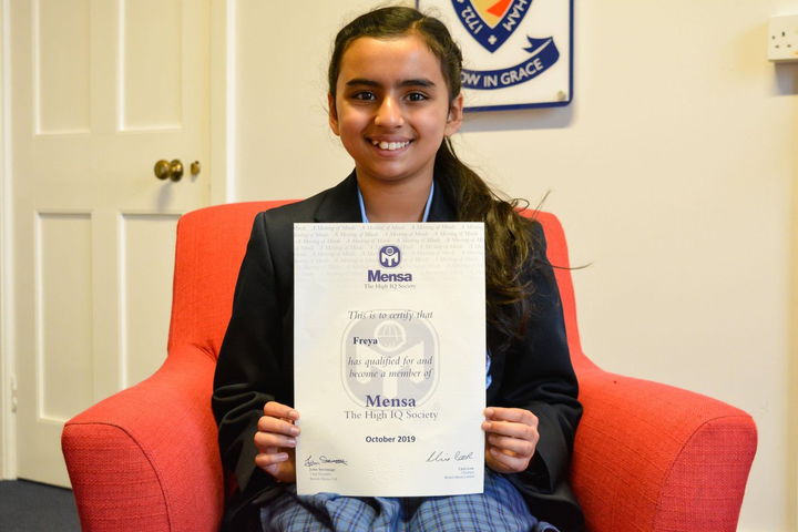 Những kỳ thi khó nhất thế giới, thí sinh chịu áp lực lớn khi làm bài - 2