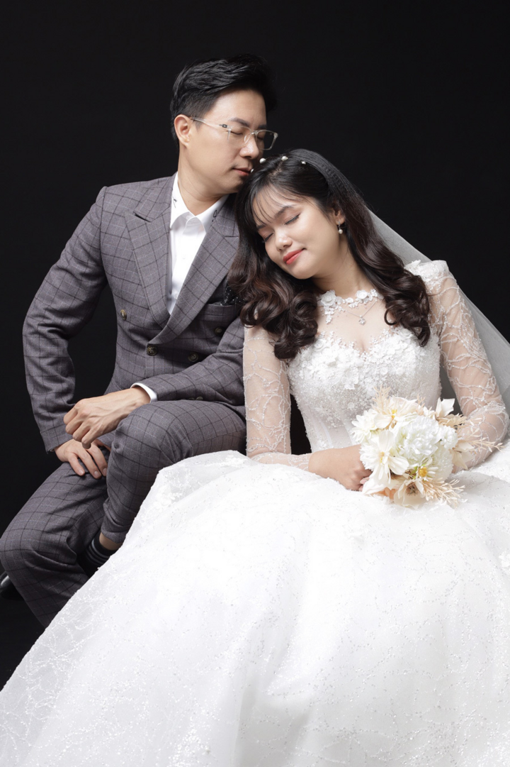 MC Lê Anh làm lễ cưới với nữ thạc sĩ kém 10 tuổi - 1