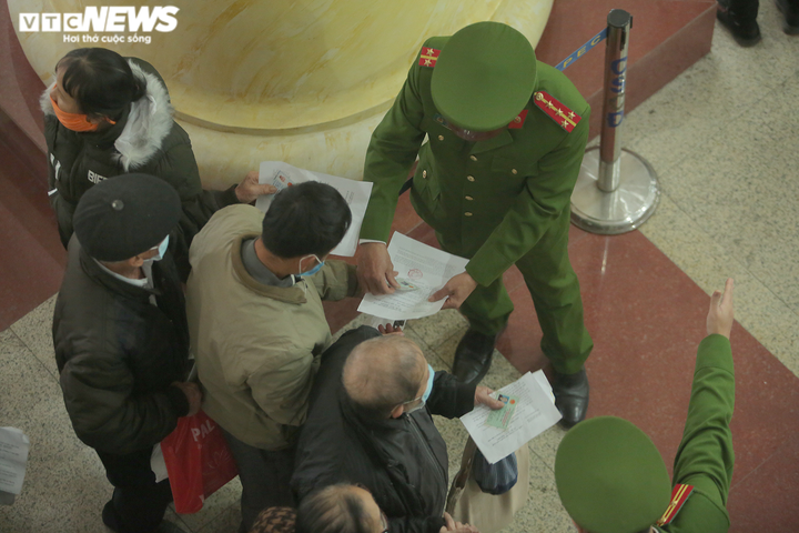 Ảnh: Hình ảnh nhóm bị cáo Liên Kết Việt lừa hơn 60.000 người - 8