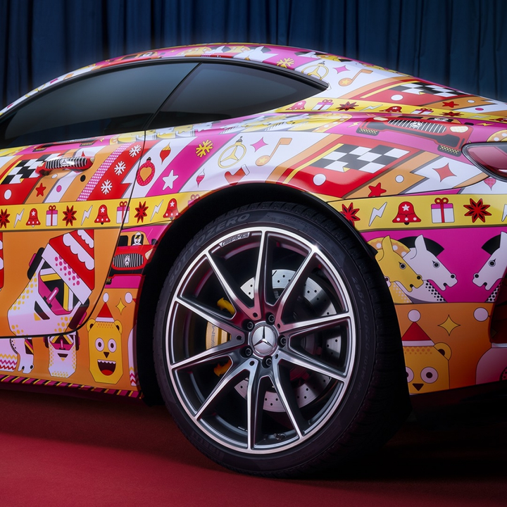 Họa tiết độc lạ đón Giáng Sinh của Mercedes-Benz G-Class và AMG GT R - 2