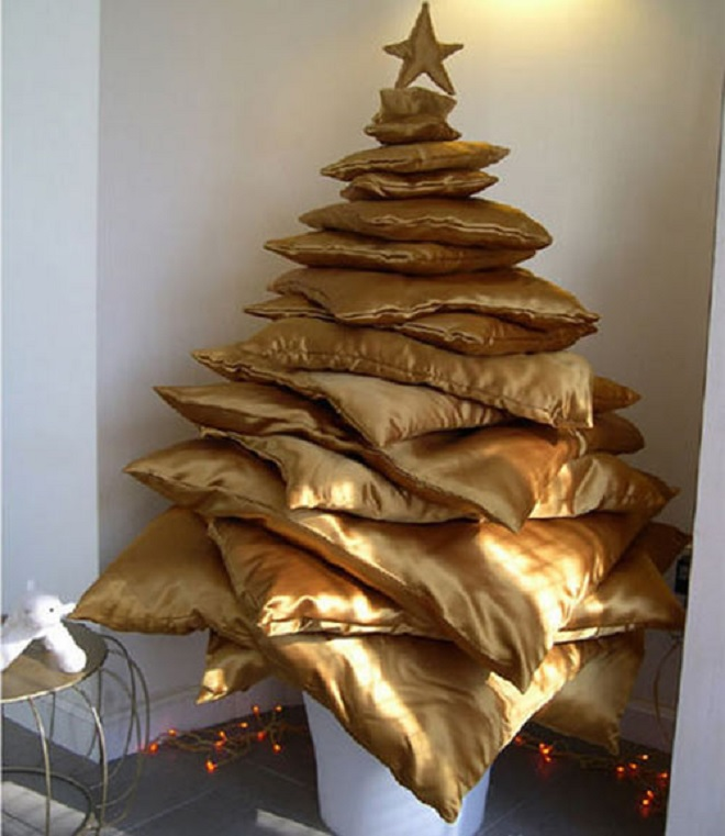 Ảnh: Những cây thông Noel 'lầy lội' chọc người xem phá lên cười - 6