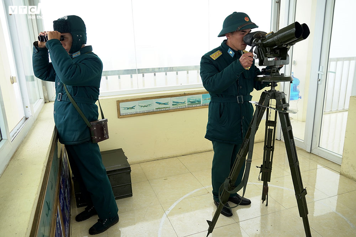 Những chiến sĩ radar canh giữ ‘mắt thần’ miền biên viễn - 2