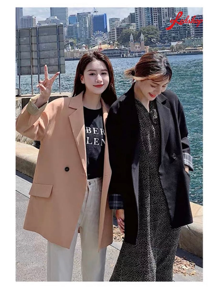 Red Shop: Thương hiệu thời trang nữ được giới trẻ ưa chuộng - 4