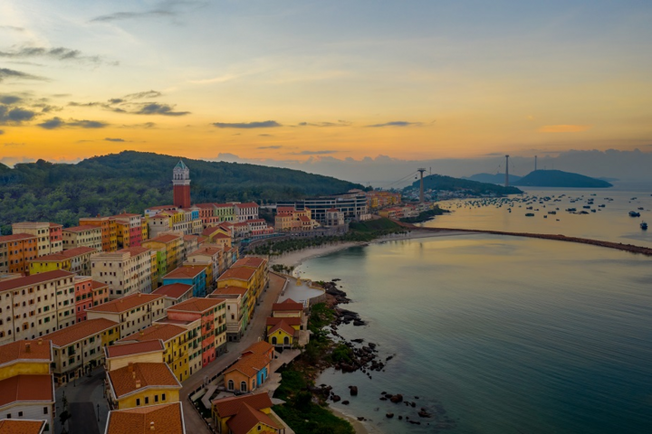 Nam Phú Quốc sẽ sôi động và rực rỡ chưa từng có với 'Đại tiệc của thần Ánh sáng' - 3