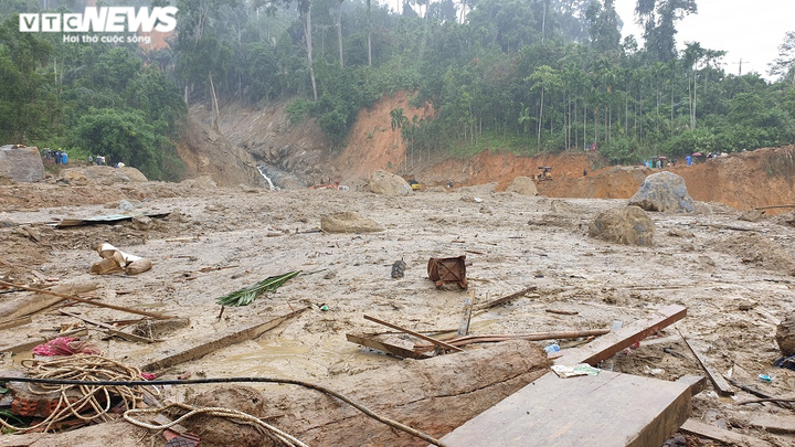 Dựng nhà, lập làng mới cho người dân Trà Leng - 2