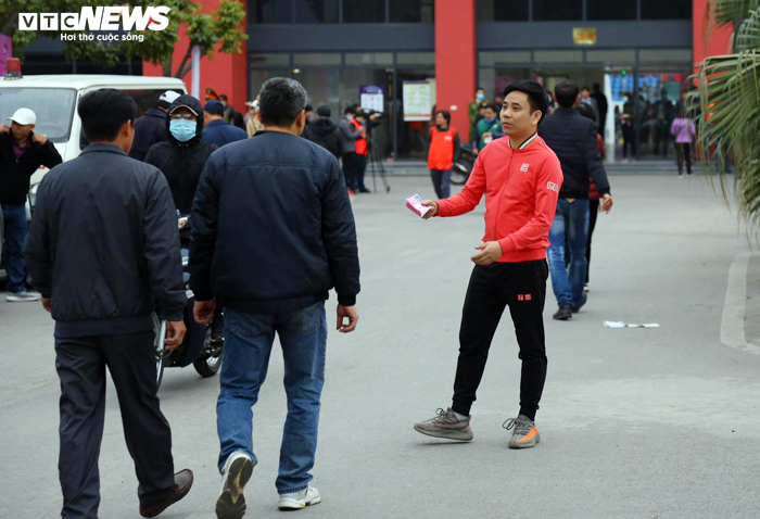 Trực tiếp ĐT Việt Nam 3-2 U22 Việt Nam: Đức Chinh ghi bàn - 11