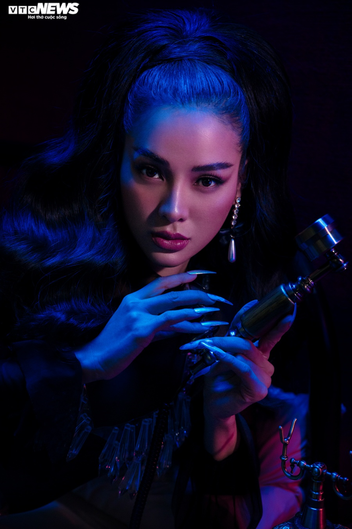 Cô gái khao khát yêu và được yêu trong MV mới của Phương Trinh Jolie - 1