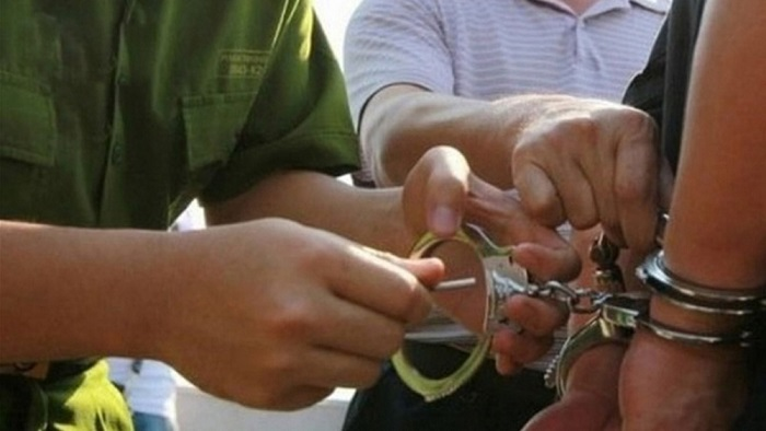 Tạm giữ Cục phó Cục Quản lý thị trường tỉnh Phú Thọ - 1