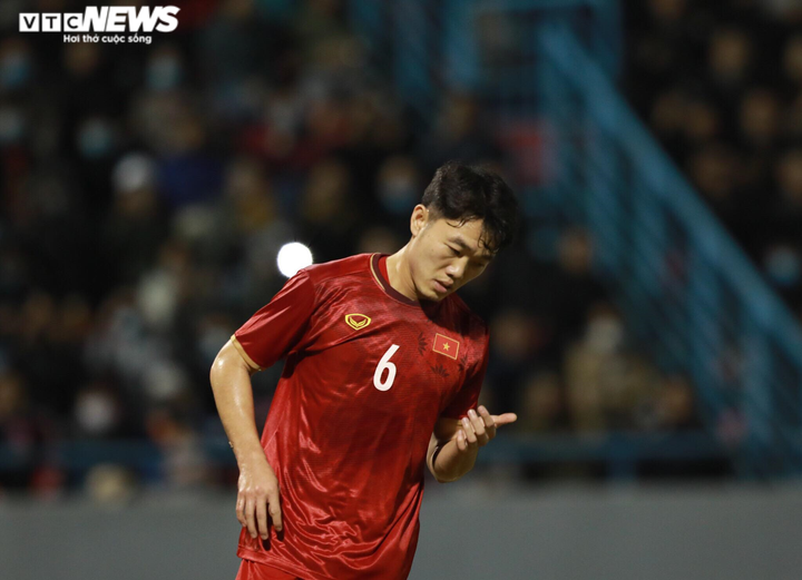 Văn Quyết, Xuân Trường ghi bàn, ĐT Việt Nam thắng ngược U22 Việt Nam - 1