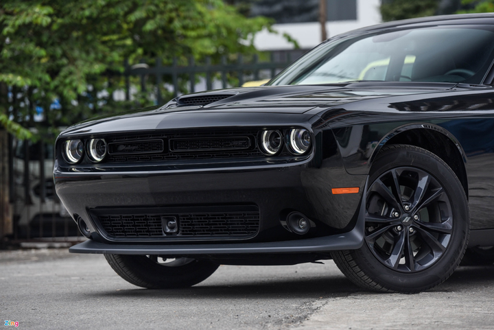 Chi tiết Dodge Challenger GT 2020 đầu tiên tại Việt Nam - 4