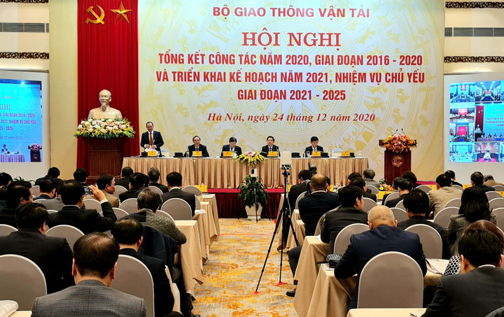 Năm 2020, Bộ GTVT 'tiêu' hơn 32.000 tỷ đồng đầu tư công - 1