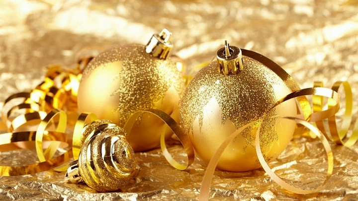 Giá vàng hôm nay 24/12: Dịch COVID-19 lan rộng, vàng bật tăng trở lại - 1