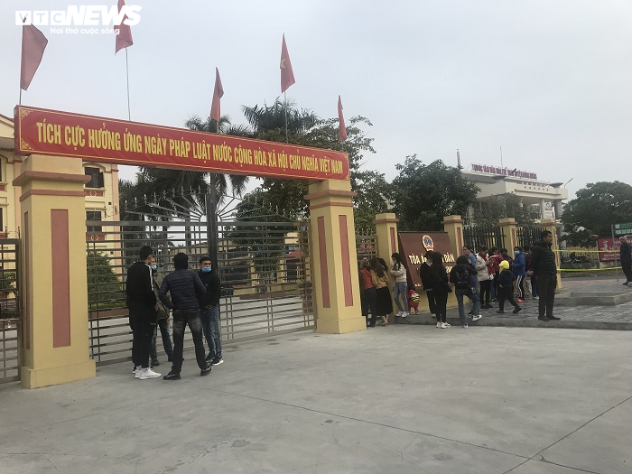 An ninh thắt chặt tại phiên tòa xét xử con nuôi Đường 'Nhuệ' và 13 đồng phạm - 7