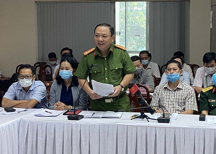 Vì sao Công an Đồng Nai tung lực lượng lớn khám xét 2 nhà thuốc tây? - 1